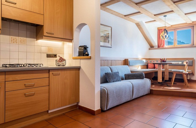 Apartment Häuslerhof Larix with Mountain View & Wi-Fi