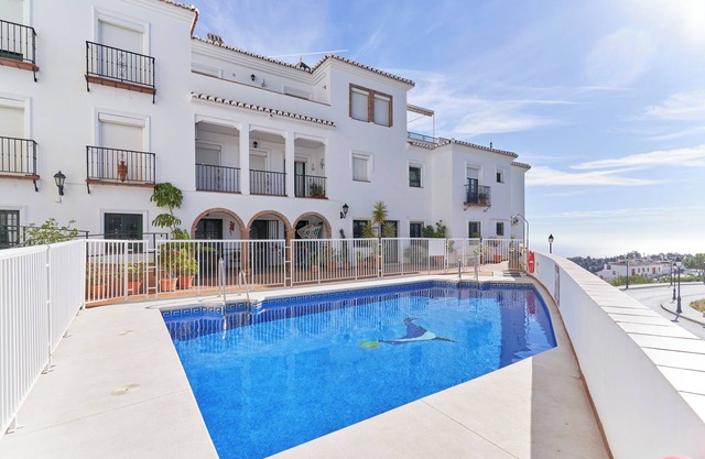 Apartment "In Balcón de Frigiliana" with Sea View, Shared Pool & Wi-Fi