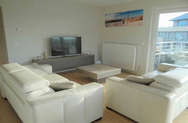Apartment in Belgium near Golf & Port