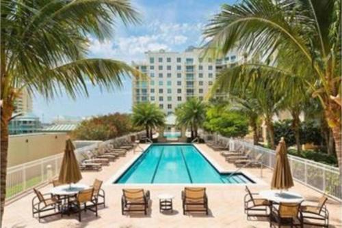 Apartment In Casa Costa Condo!beach Pass Included
