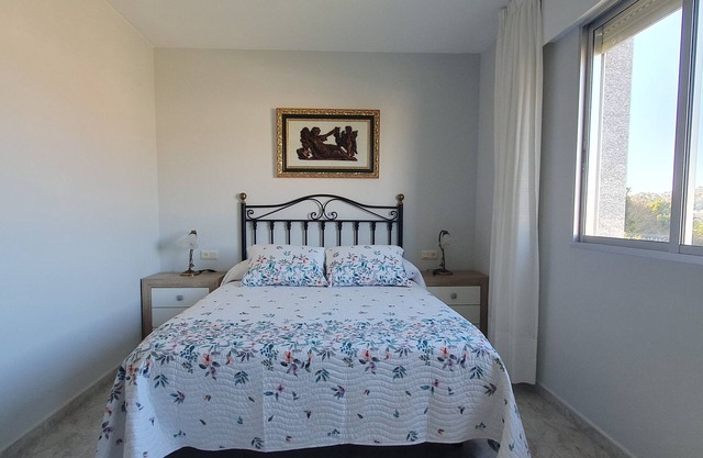 Apartment in Portonovo, close to the city center and the beaches.