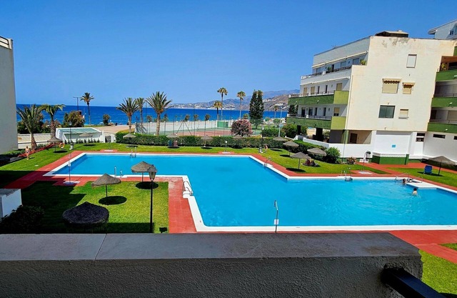 Apartment in Salobreña with Sea Views