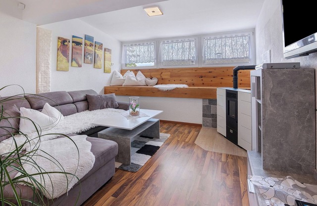 Apartment 'Kuchler' with Mountain View, Private Terrace and Wi-Fi