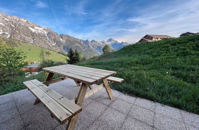 Apartment 'La Cabane De Merdassier' with Balcony and Wi-Fi