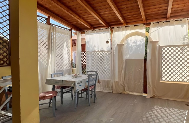 Apartment 'La Casetta Di Lulu' with Private Terrace, Private Garden and Air Conditioning