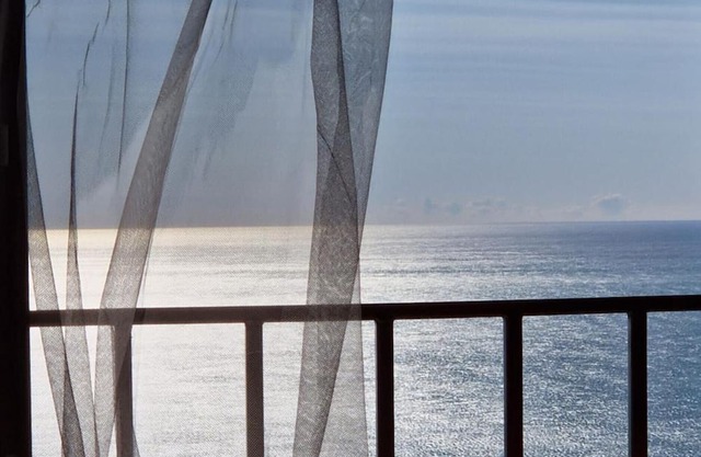 Apartment 'La Mansarda Di Crevari' with Sea View, Wi-Fi and Air Conditioning