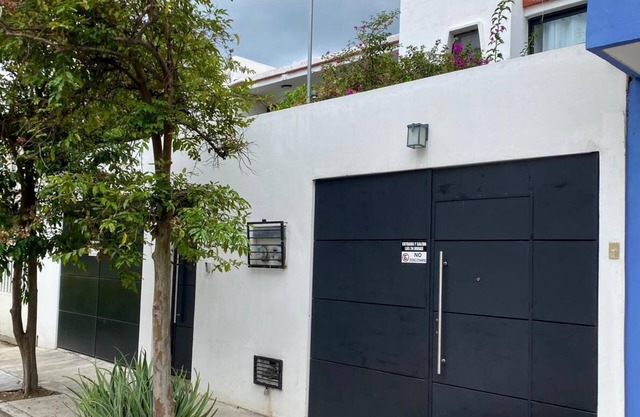 Apartment La Noria. Beautiful apartment well located minutes from downtown.
