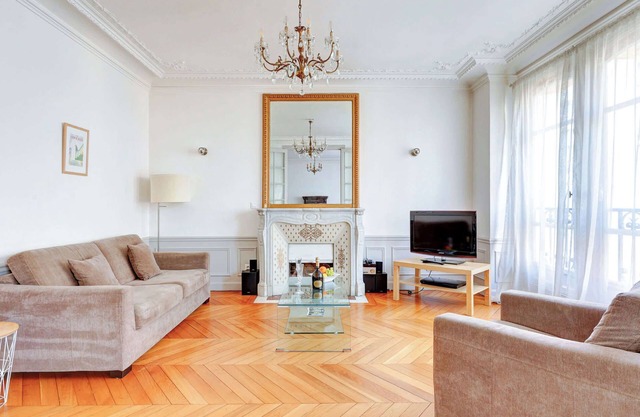 Apartment lumineux au centre de Paris -Montorgeuil