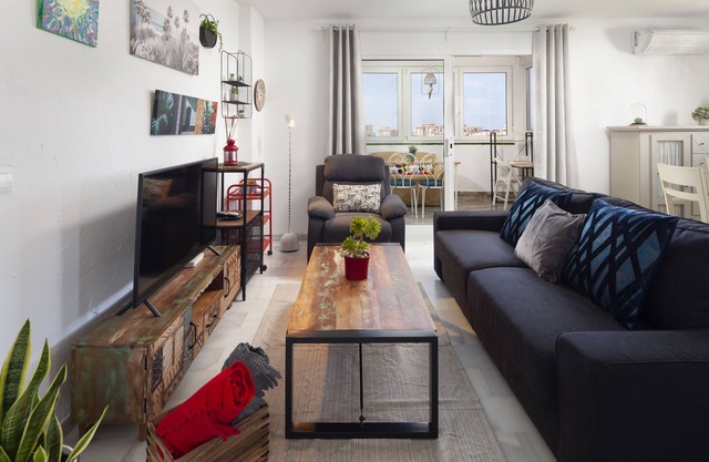 Apartment 'Mar Azul' with Sea View, Wi-Fi and Air Conditioning