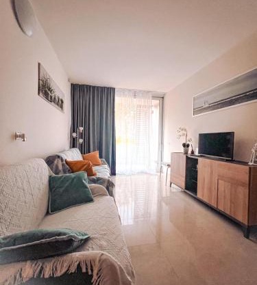 Apartment Mare45 - 10 minutes walk from the beach with one private ombrella and two sun-beds
