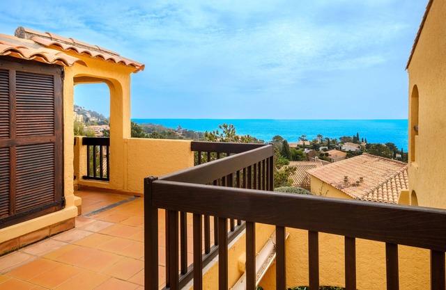 Apartment 'Mas De La Mer T2 Mezzanine' with Air Conditioning