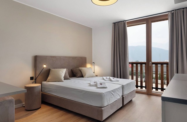 Apartment 'Maso Renner 4' with Mountain View, Wi-Fi and Air Conditioning