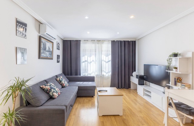 Apartment 'Moratalaz' with WLAN and air conditioning