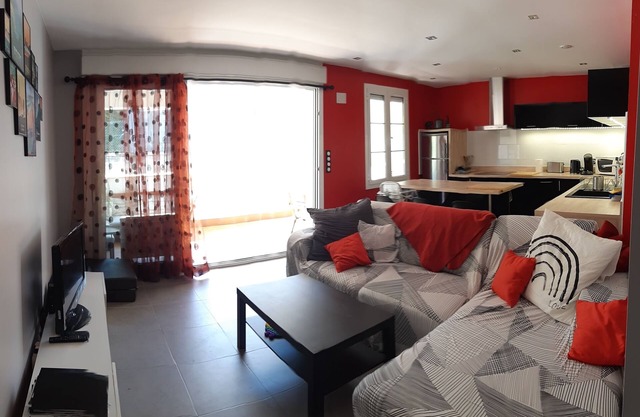 Apartment near the Corniche