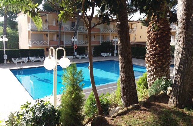 APARTMENT NEXT TO COVE DEL PI. AND OTHER BEAUTIFUL BEACHES. VIEW OVER POOL.