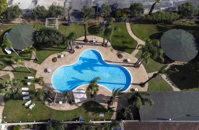 Apartment 'Oasi Lamia - 5' with Shared Pool, Wi-Fi and Air Conditioning