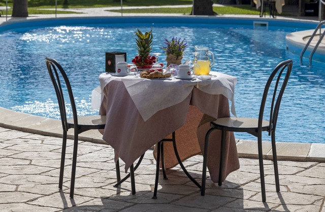 Apartment 'Oasi Lamia - 1' with Shared Pool, Wi-Fi and Air Conditioning