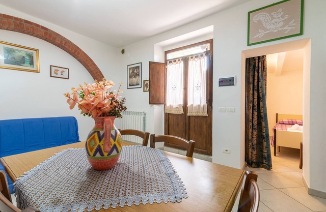 Apartment "Papà Giuseppe La Stalla" with Shared Pool & Wi-Fi