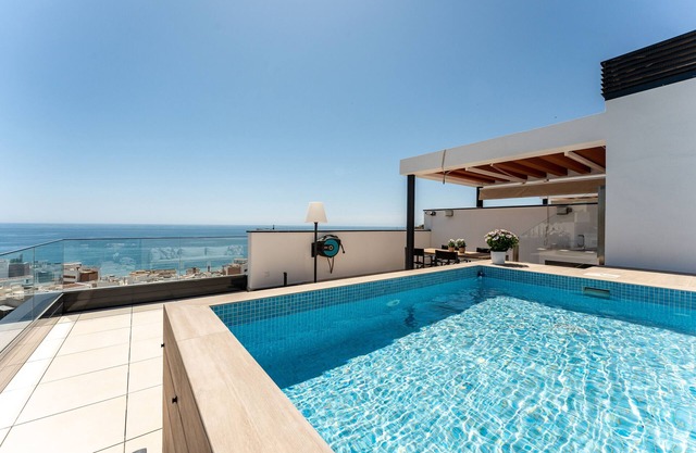 Apartment "Penthouse Middel Views" with Pool & Wi-Fi