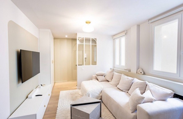 Apartment-Private Bathroom-Apartment