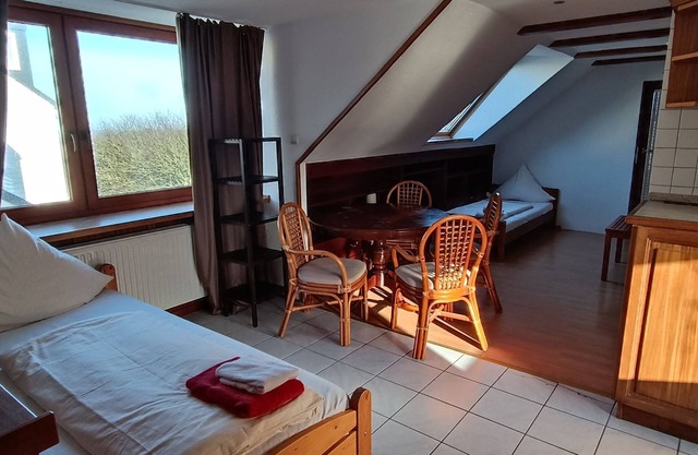 Apartment roof island side with balcony - House Hoog Stean