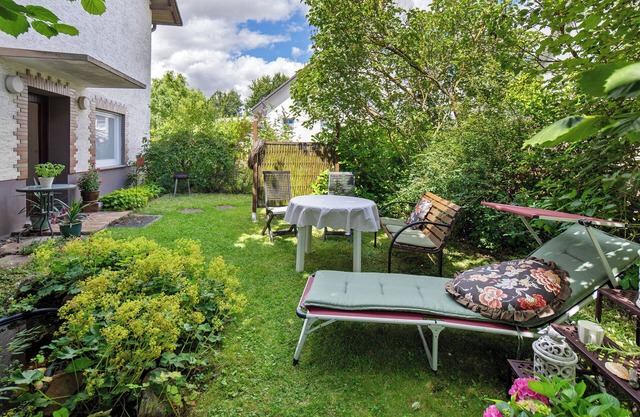Apartment 'Schwalm - Aue' with Shared Garden and Wi-Fi