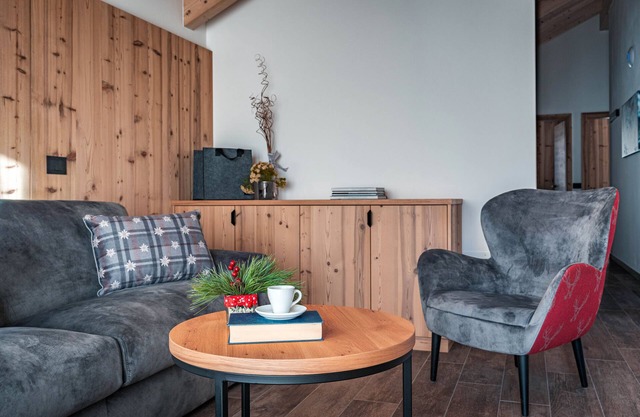 Apartment 'Stella Alpina' with Mountain View, Wi-Fi and Air Conditioning