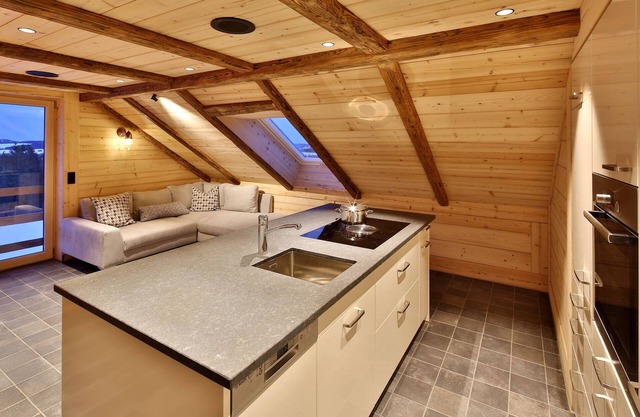 Apartment 'Stubbekammer' with Mountain View, Shared Garden and Wi-Fi