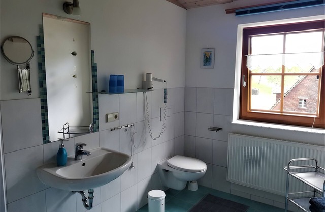 Apartment 'Südlicht' with Mountain View, Shared Terrace and Wi-Fi