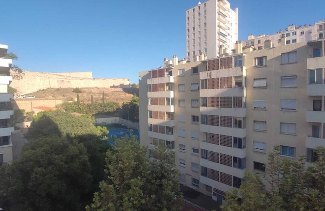 Apartment T3 with balcony 2min from the beach in Marseille