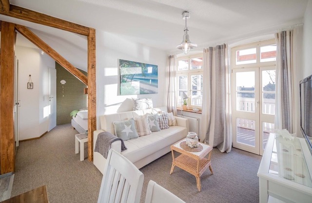 Apartment "Teichblick" with Private Balcony & Wi-Fi