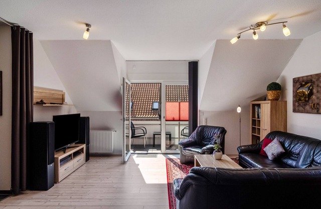 Apartment 'Turmblick 2 Auf 100 Qm Mit Balkon' with Balcony and Wi-Fi