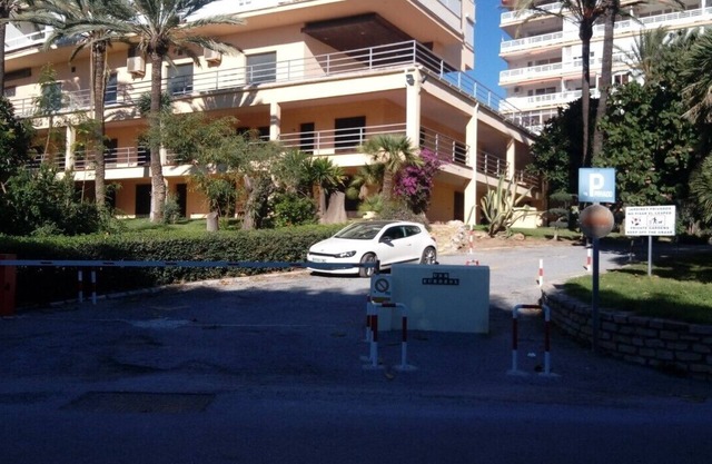 Apartment very close to the promenade of La Carihuela