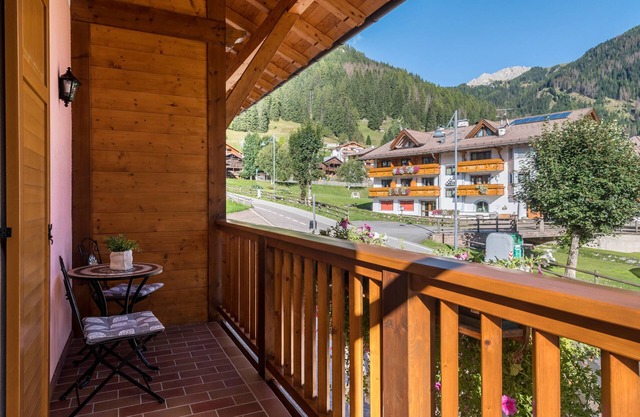 Apartment 'Villa Lory 3' with Mountain View, Shared Garden and Wi-Fi