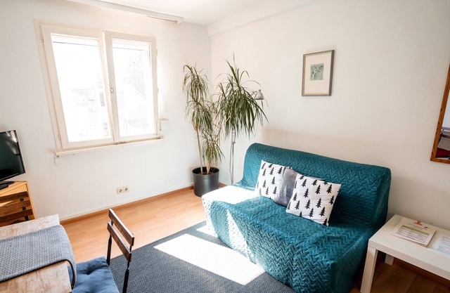Apartment with 2 bedrooms and access to shared bathroom facilities