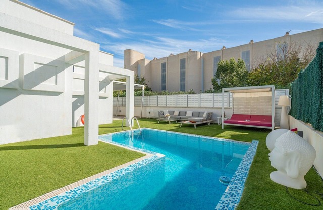 Apartment with Private Pool