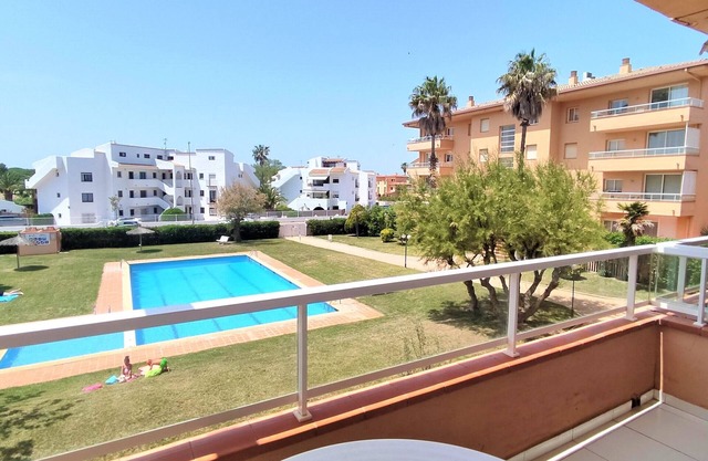 Apartment with garden & pool - First line Pals beach (GM 2H 423)