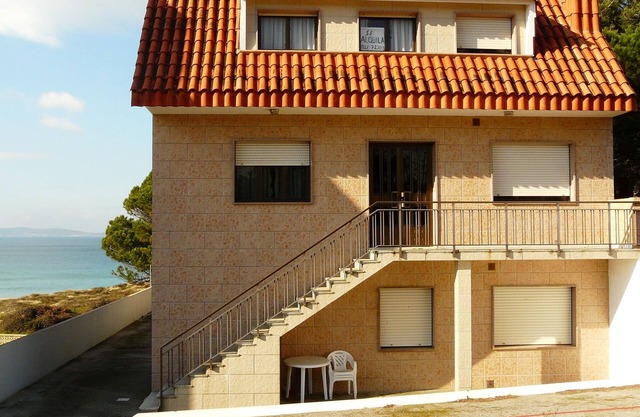 Apartment with Ocean Terrace