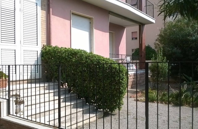 Apartment with private garden in Livorno