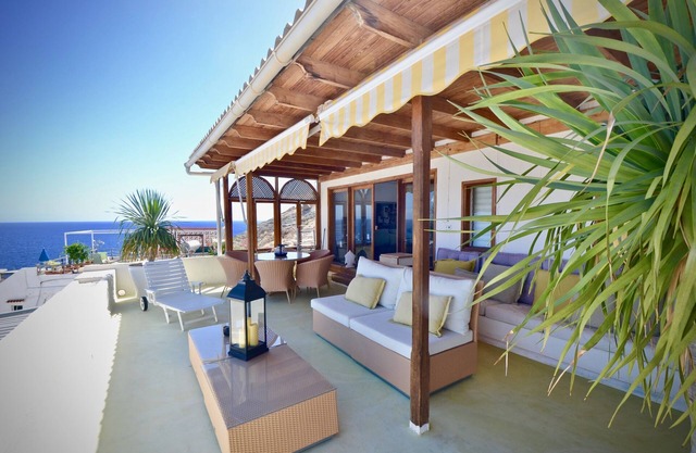 Apartment with the best views over Playa de Mogan
