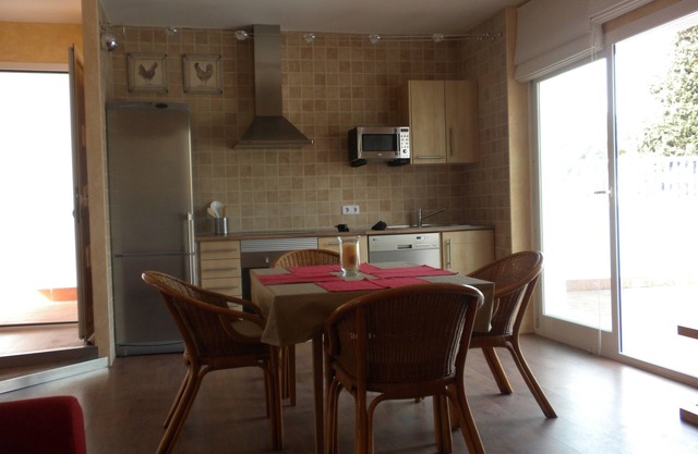 Apartment with Wifi 200 meters from the beach