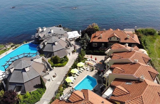 Apartments Elinor Budjaka