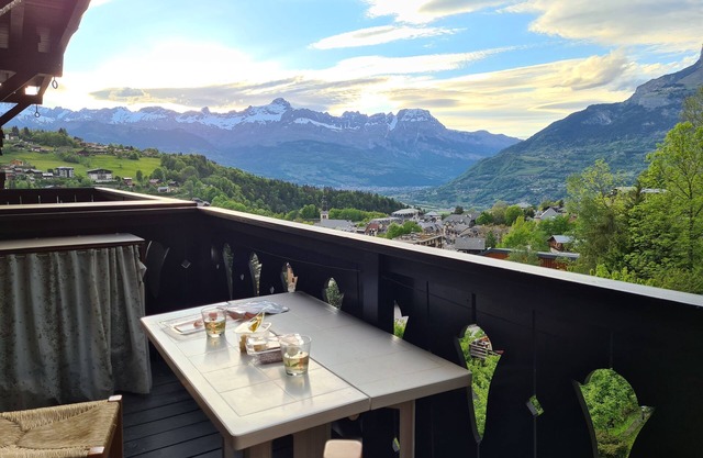 Appartement Avec Balcon Superbe Montagne