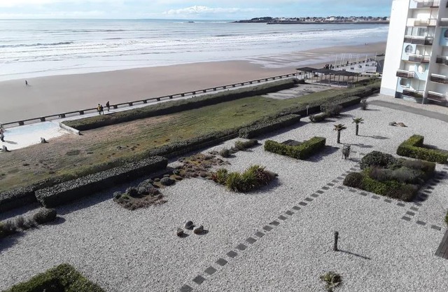 Appartement fonctionnel, vue imprenable mer