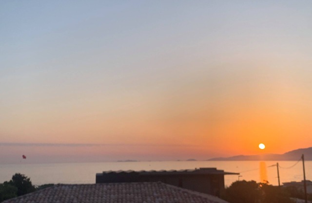 Appartement 6 Personnes vue mer et Accès mer à Pied, Jardin 1200 Mètres Carré