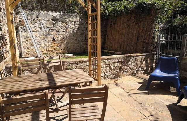 Appartement Avec Jardin . 5min à Pied du Centre Ville et Proche des Plages