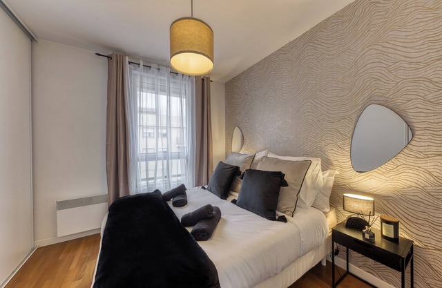 Appartement 4 Personnes - Parking - Métro + Gare - Ascenseur
