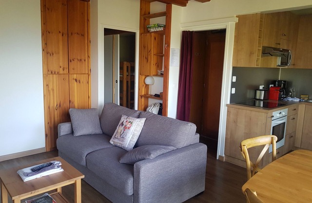 Appartement Rénové et Très Charmant au Pied des Pistes aux Arcs 1600