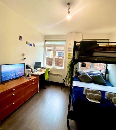Appartement intégral , Nanterre La Défense Paris , propre à côté de tous commodité