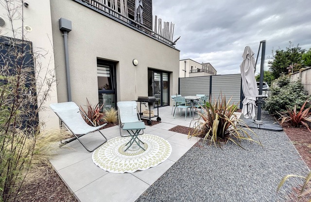 Appartement Lumineux et Spacieux, de Plain Pied Avec Jardin, Terrasse et Parking